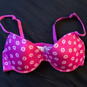Pink Lips Bra